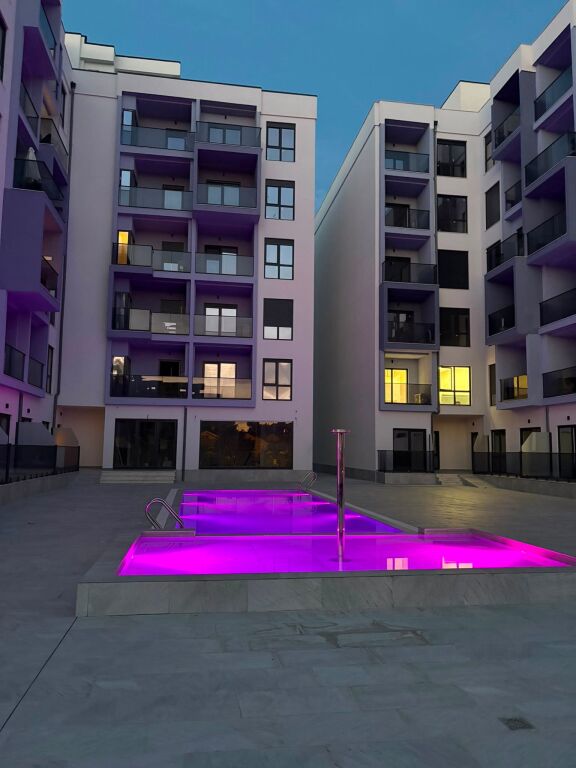 Shitet Apartament 1+1 golem