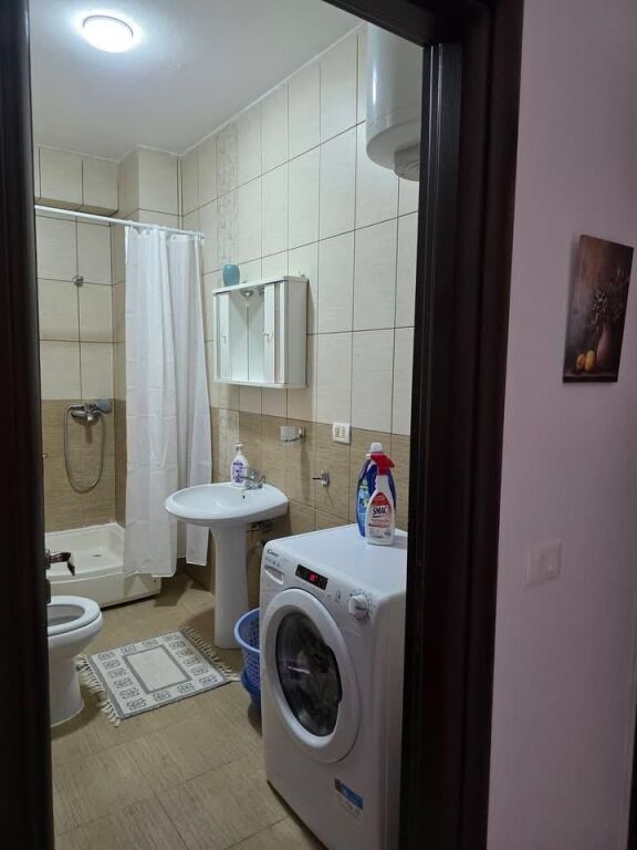 Qera | Apartament 1 + 1 | Brryli | 450 €/muaj