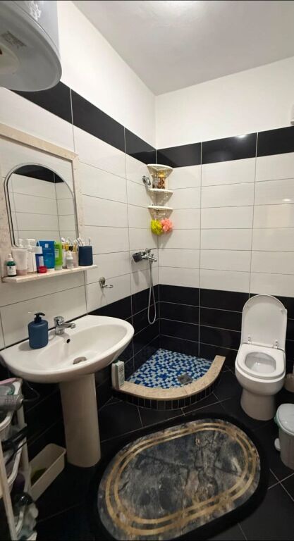 APARTMENT 1+1. 35000 LEKE.ASTIR