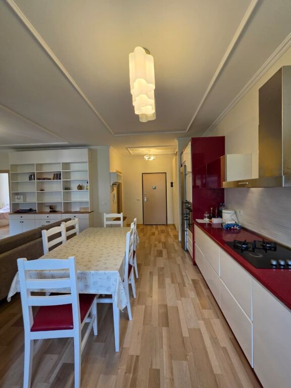 SHITET: Apartament 2+1+2🚾 & 1 Ballkon📍Liqeni Thatë - (Kompleksi FZ) 105m² 🌇 Kati 5 🔥Me Hipotekë, I Mobiluar (230.000€ 💸) 🌐 – pohled 4