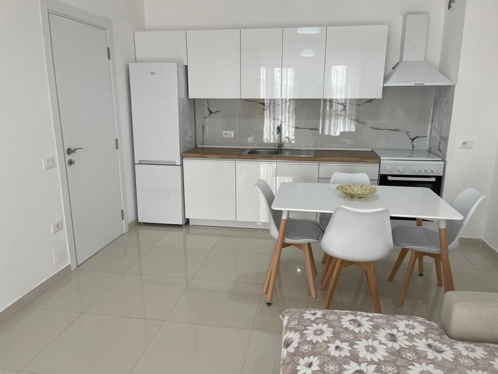 Apartment 1+1 for rent – Arlis Complex, near Pharmacy 10 !