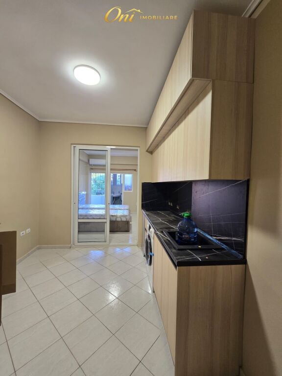 STUDIO FOR RENT, 21 DECEMBER