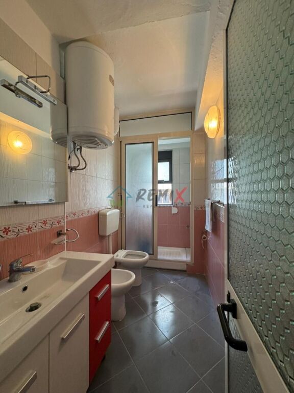 SHITET APARTAMENT 2+1 – PRANË SPITALIT, DURRËS
