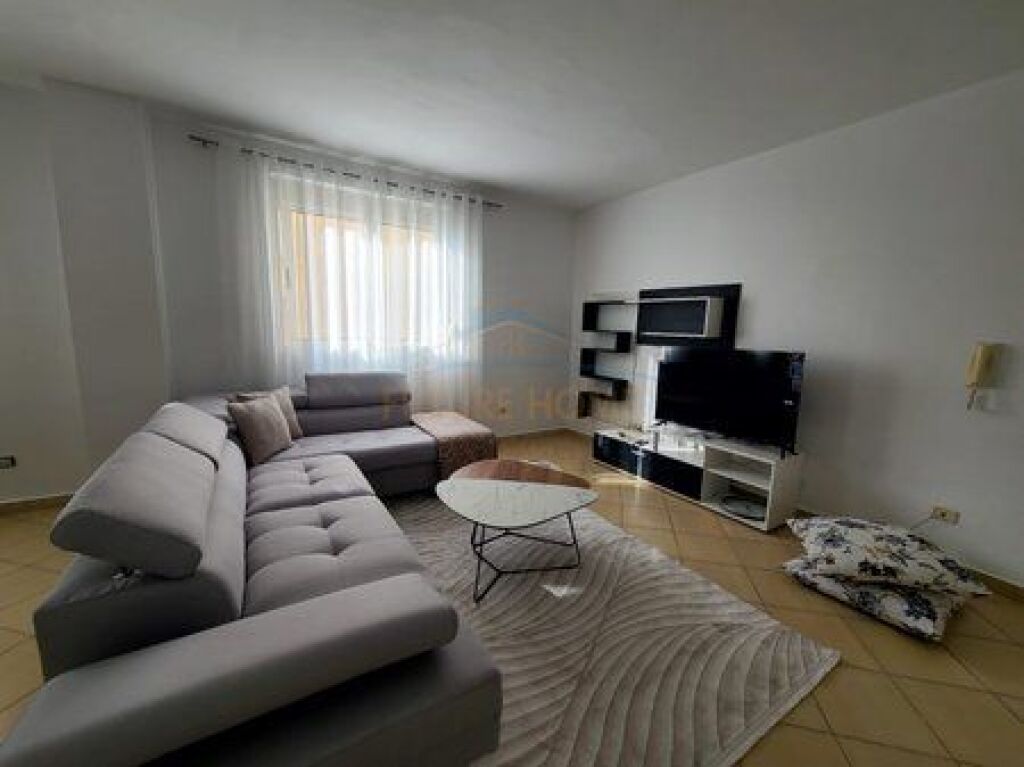 Qera, Apartament 2+1, Liqeni i Thate, Tirane