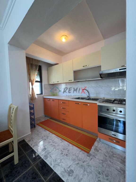 SHITET APARTAMENT 2+1 – PRANË SPITALIT, DURRËS