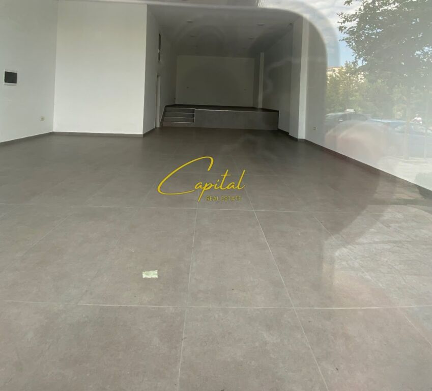 NEGOZIO IN AFFITTO 100 M2 BLV BAJRAM CURRI 2000 EURO