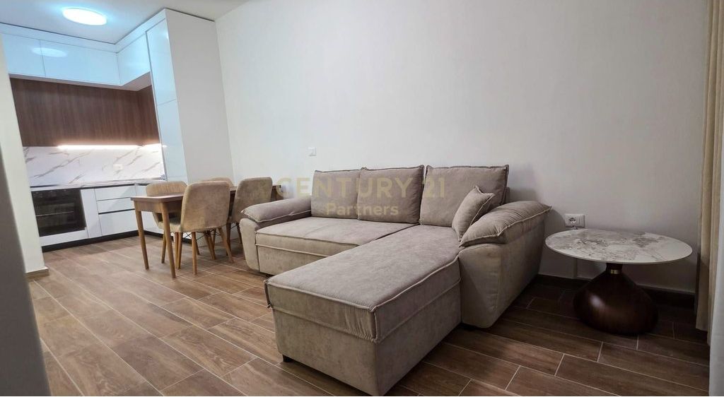 FOR RENT APARTMENT 1+1 &amp; PARKING SPACE AT ALTURA TRADE CENTER NEW BOULEVARD 700 € /Month
