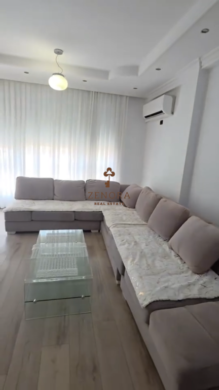 Appartamento 2+1 in affitto – Viale Giovanna d'Arco (D211015TR)