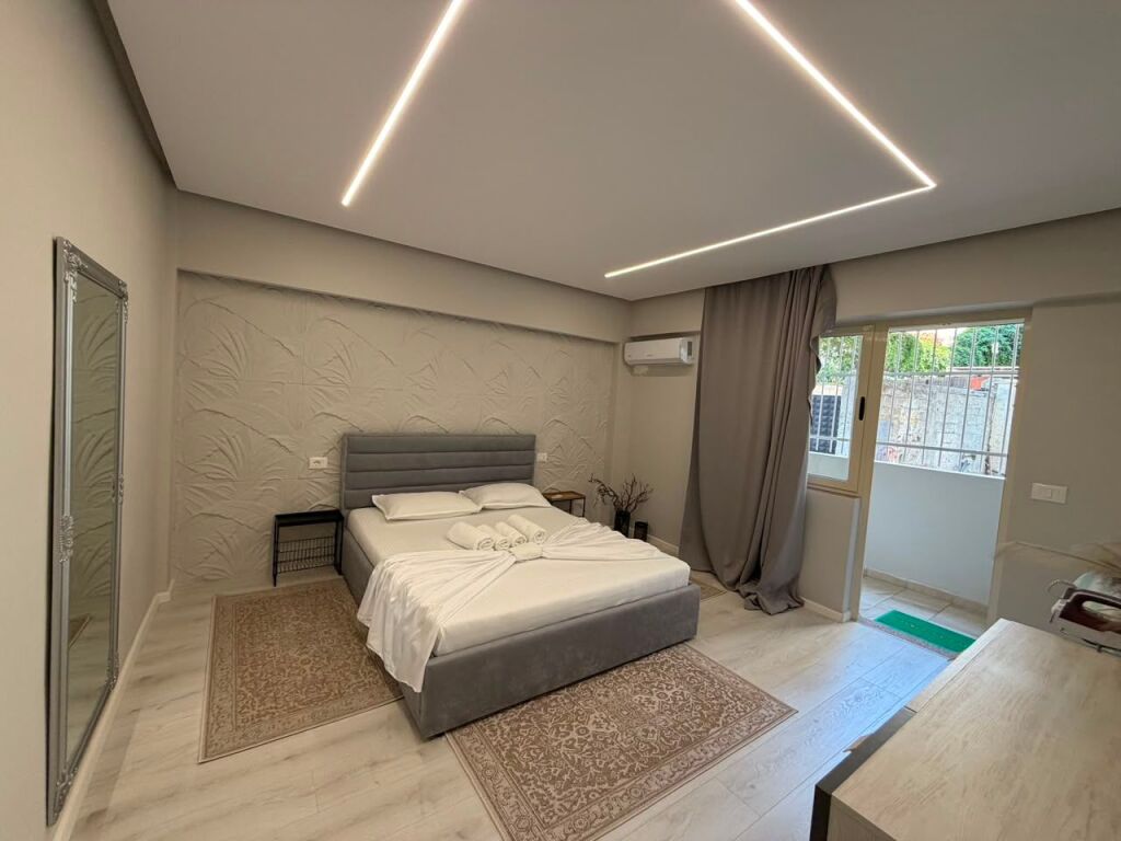 🏡 Shitet Apartament 1+1 – Vollga