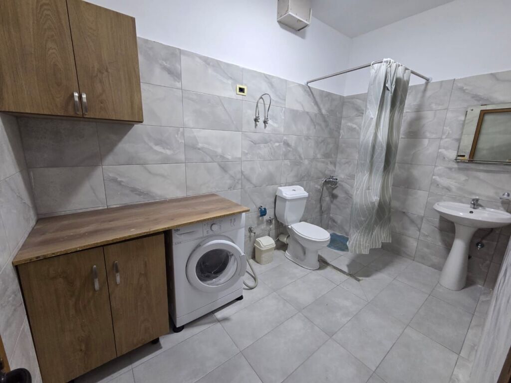 Affitto | Villa 2 + 1 | Via Jordan Misja | 400 €/mese