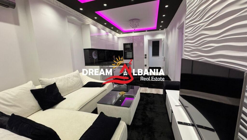 2+1 Apartment for Sale in Fresk near the Treasury, Tirana (ID 41212279)