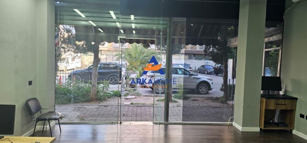 BUSINESS PREMISES FOR RENT 36M2 "DON BOSKO" 350 EURO