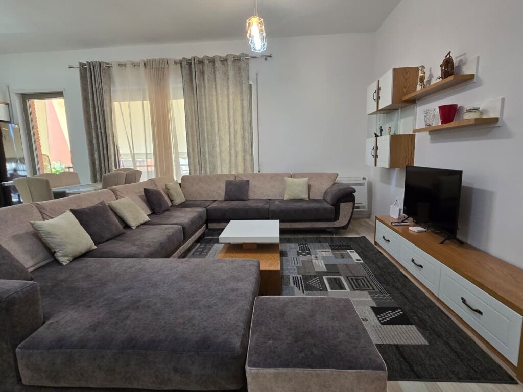 🏡 Apartment 2+1+2 for Rent – Delijorgji, Kavajës Street