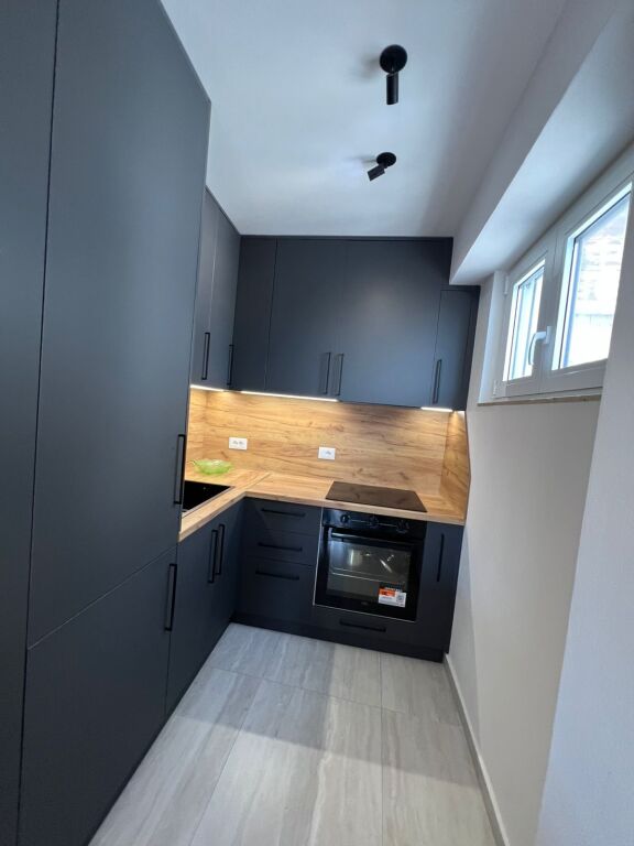 2+1 Apartment for Sale in Neighborhood 17, Near the Water Supply, Durrës