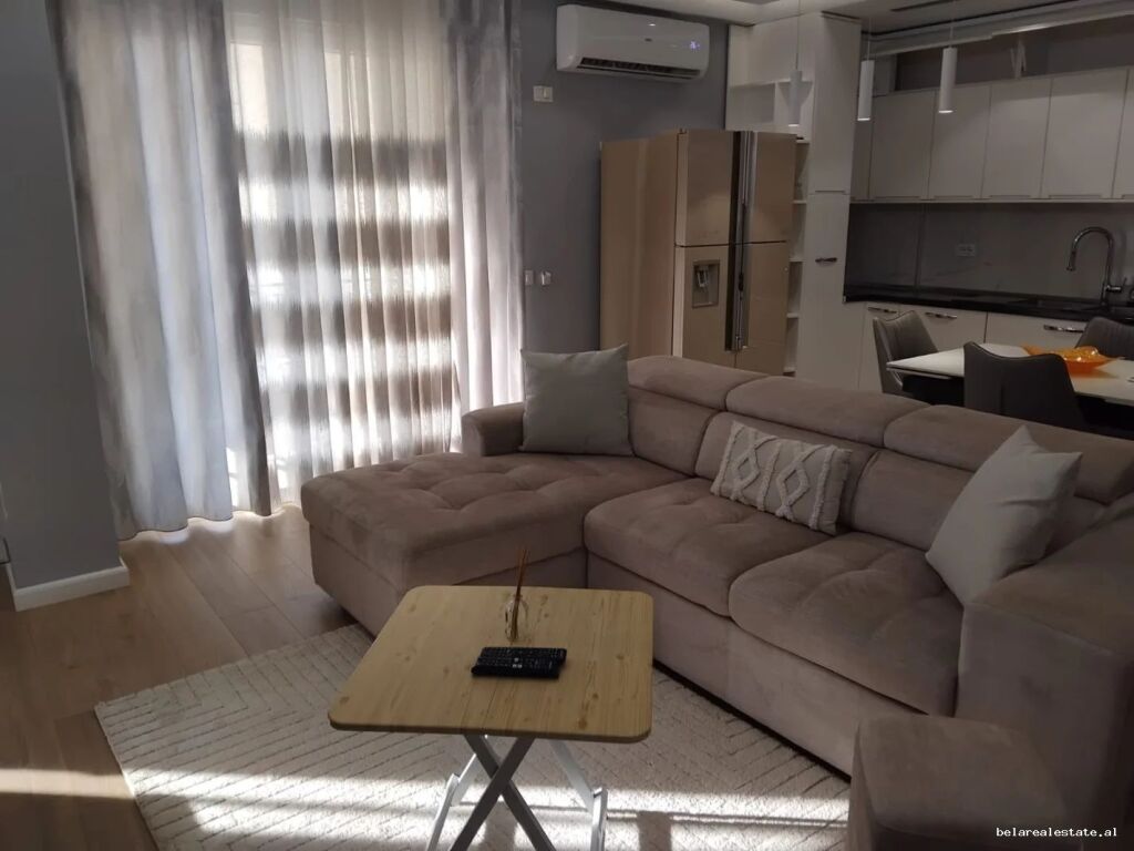 Appartamento In Affitto 2+1 A Kombinat (ID B2201982) Tirana