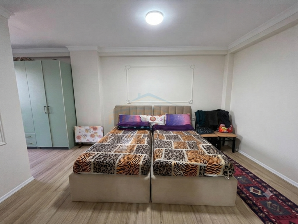 Shitet Apartament 1+1,Misto Mame,Tirane.