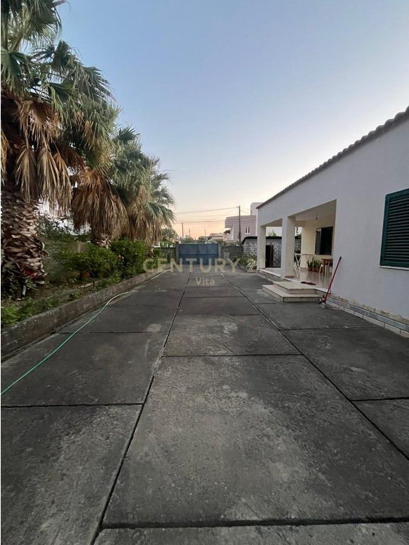 PRIVATE HOUSE FOR SALE IN THE SHKOZET AREA, DURRES !!!!