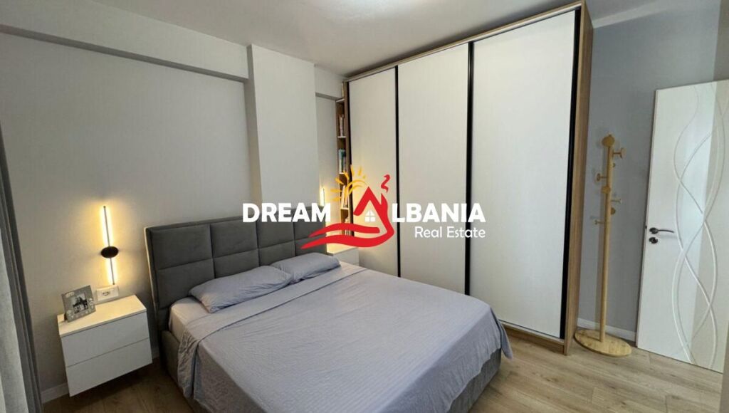Shitet Apartament 2+1 Bulevardi Donald Trump (ID 51210003)