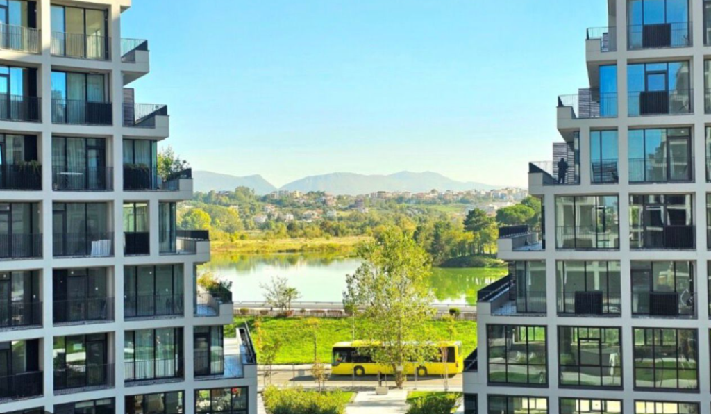 ◻️ LOCALE COMMERCIALE IN AFFITTO | Lake View 🏢