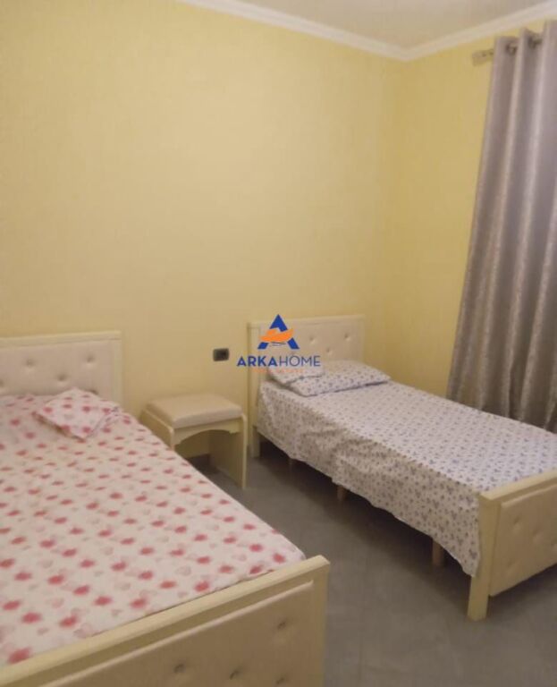APARTMENT FOR RENT 2+1+BALCONY "ARTISTI, UNAZA E RE" 50,000 LEKE