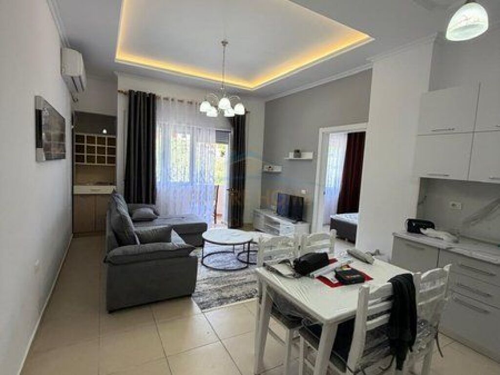 Rent, Apartment 1+1, Botanical Garden, Tirana