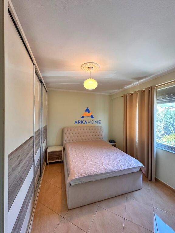 APPARTAMENTO IN AFFITTO 1+1+BALCONE "VIA DISHA, VICINO ALLA ROTONDA DI SHKOZA" 400 EURO