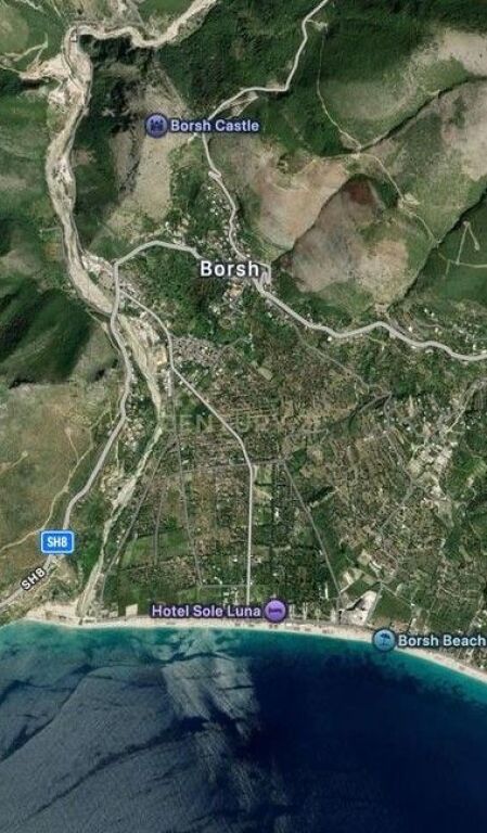 VENDIAMO TERRENO A BORSH, 1000M2