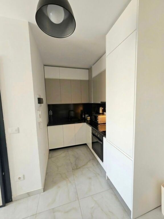 Shitet Apartament 1+1 golem