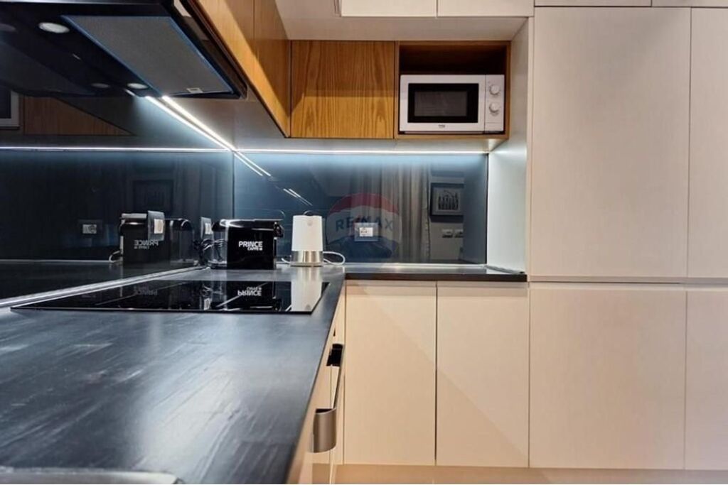 🌟 Luxury Studio Apartment for Rent near 21 December! 🌟
