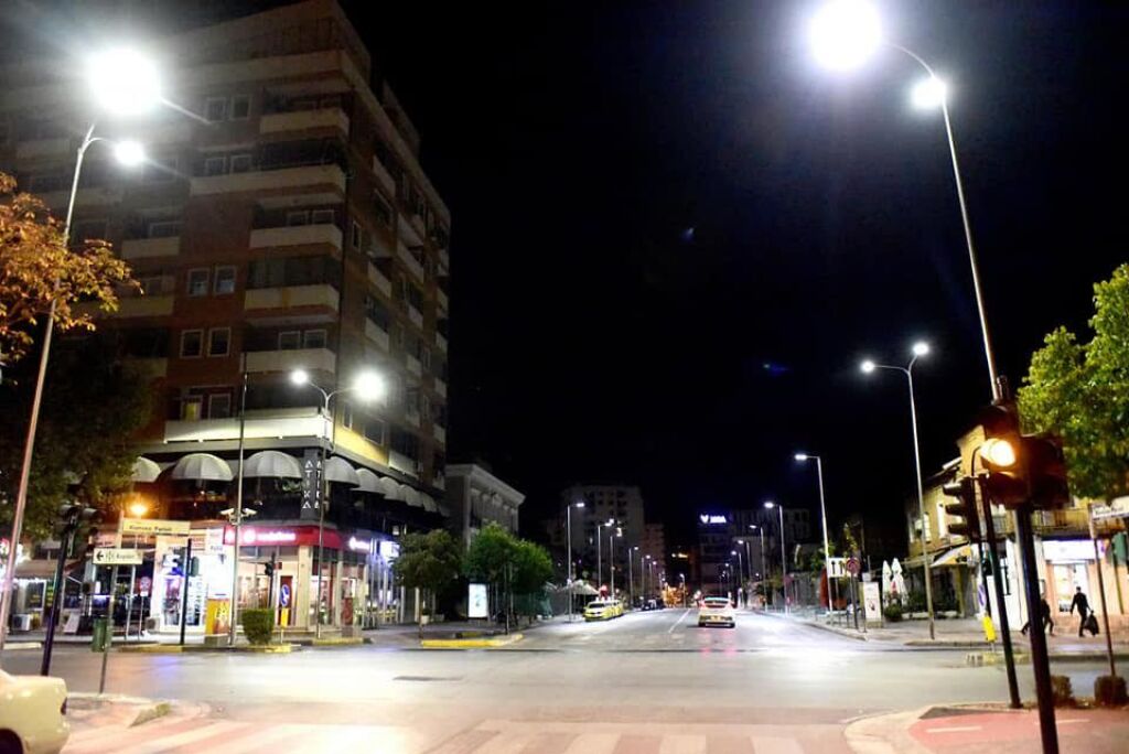 Shitet Apartament 1+1 në Vasil Shanto (Pranë KESH) 🏢✨