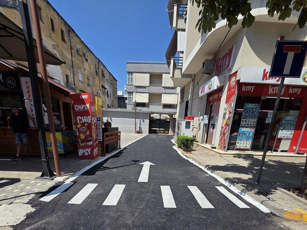 Terreno in Vendita in Via Bardhyl,Tirana - 250000€ | 156 m²