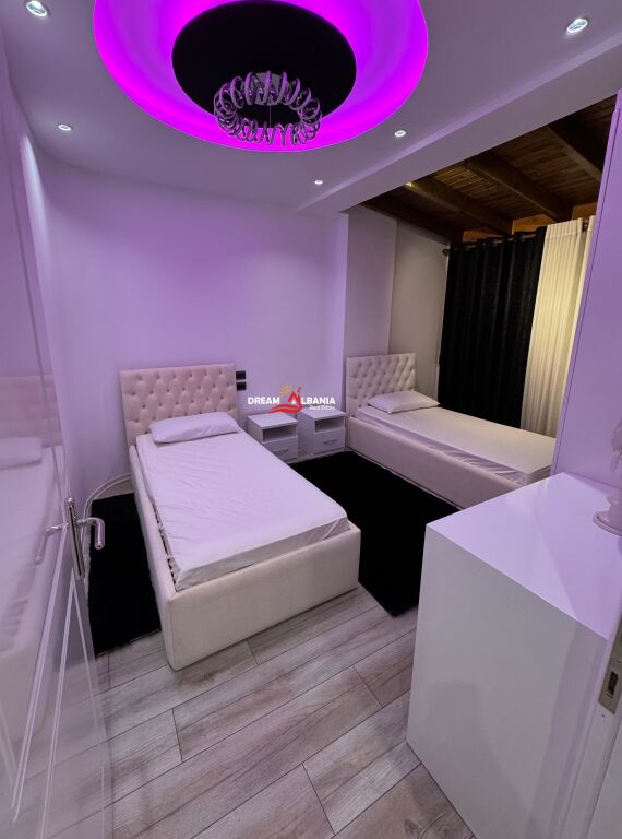Apartament 2+1 për Shitje në Fresk pranë Thesarit, Tiranë