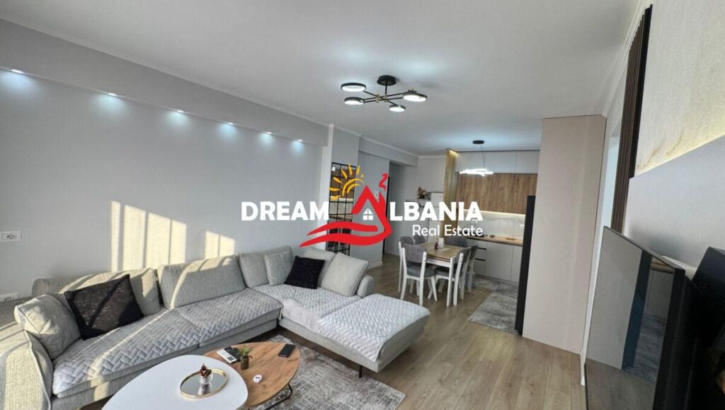 Shitet Apartament 2+1 Bulevardi Donald Trump (ID 51210003)