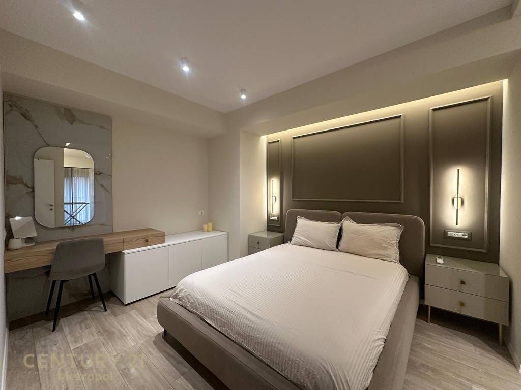 JEPET ME QIRA APARTAMENT 2+1+2, RRUGA E KAVAJËS!