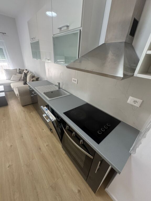 Apartament 2+1 me qira