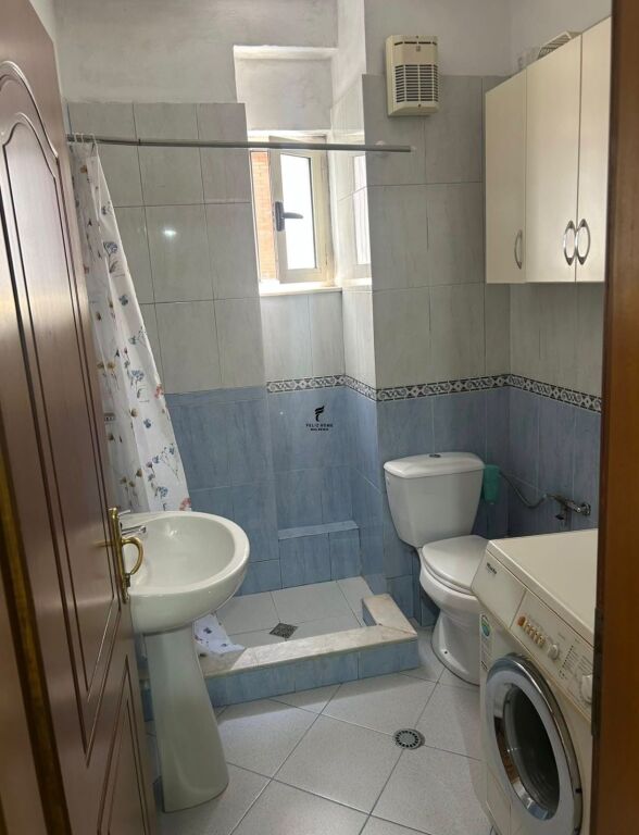 APPARTAMENTO IN AFFITTO 2+1+2 21 DICEMBRE 60.000 LEKE FH-82412