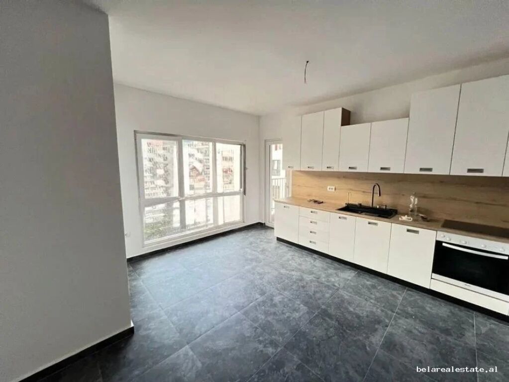 Apartament ne shitje 2+1 tek Zogu i zi (ID B120881) Tirane