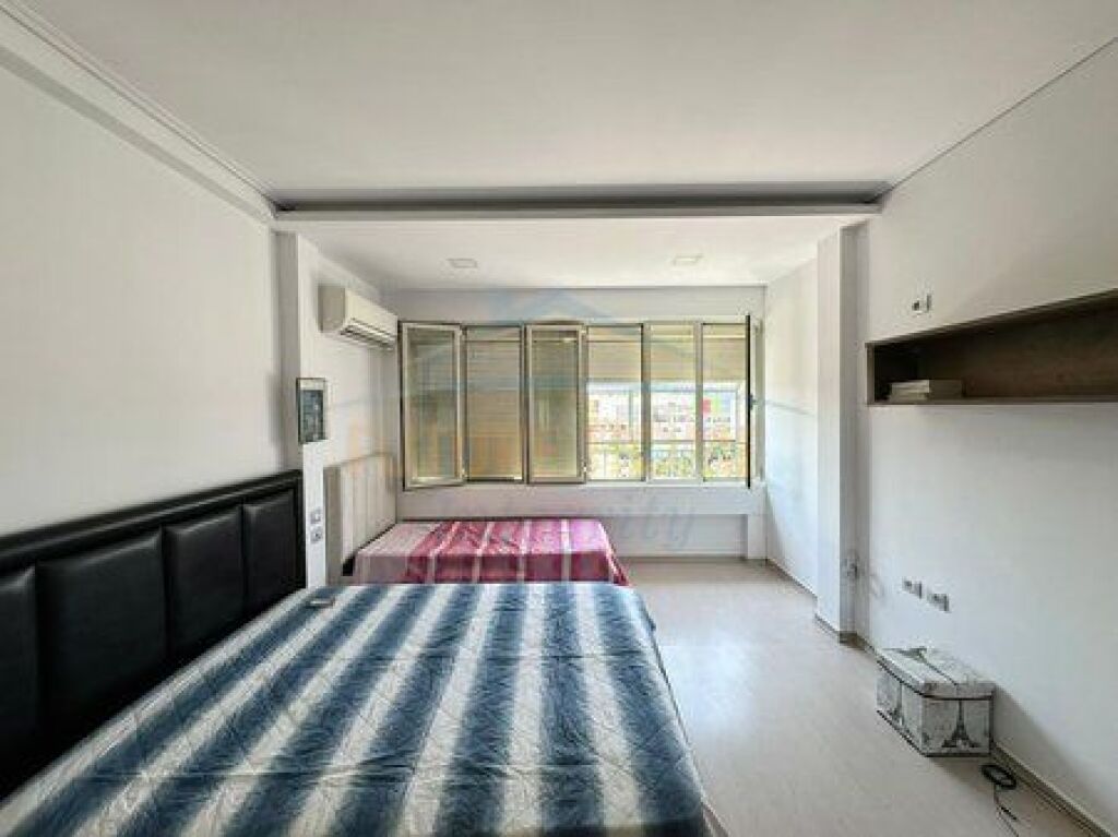 Qera, Apartament 2+1+2, Ish Tregu Elektrik, Tiranë.