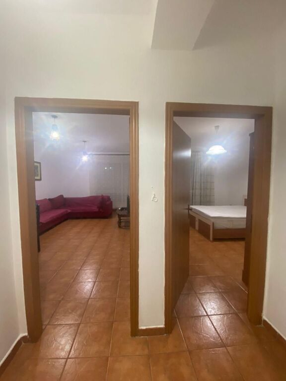 Pazari i Ri, appartamento 1+1 in affitto!