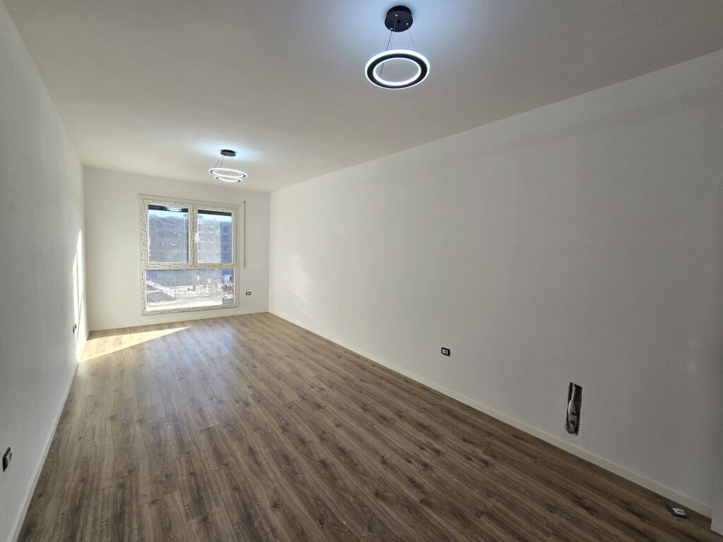Apartament 1+1 per shitje Color Splash Paskuqan !