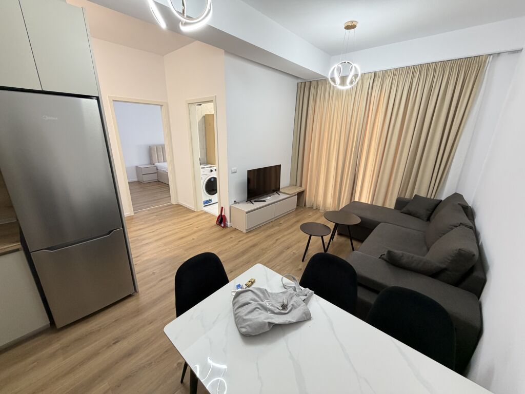 Jepet me qera apartament 1+1 Ali Demi