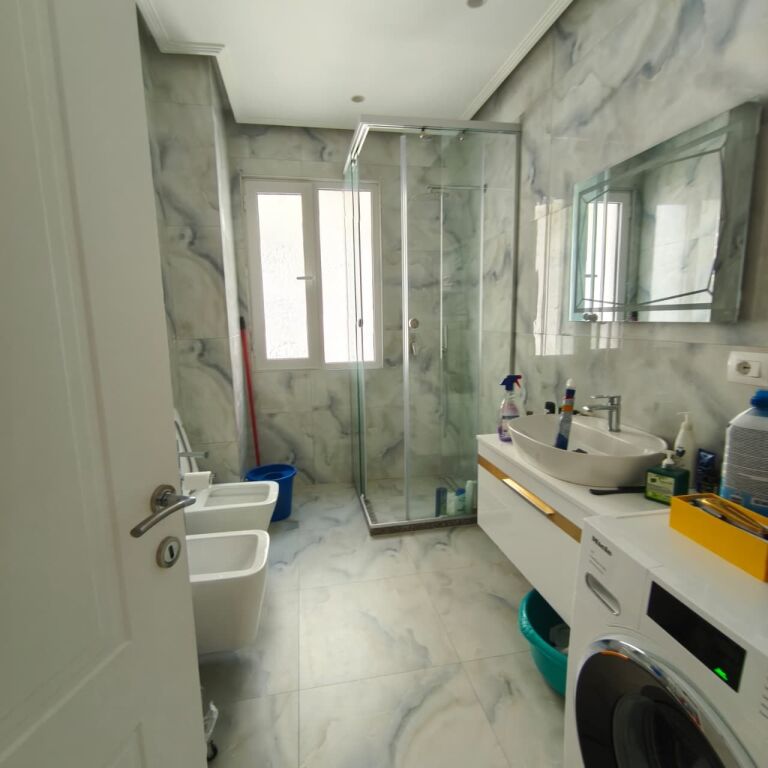 🏡 Appartamento 3+1+2 in vendita – vicino allo Zoo di Tirana, Tirana 📍 Complesso Mateo