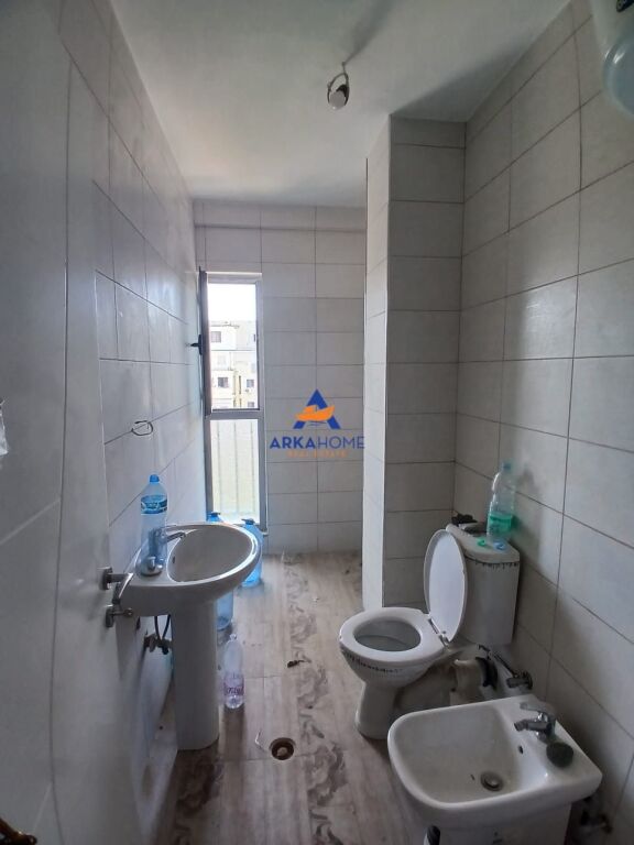 AFFITTASI APPARTAMENTO 2+1+BALCONE "DON BOSKO" 50.000 LEKE