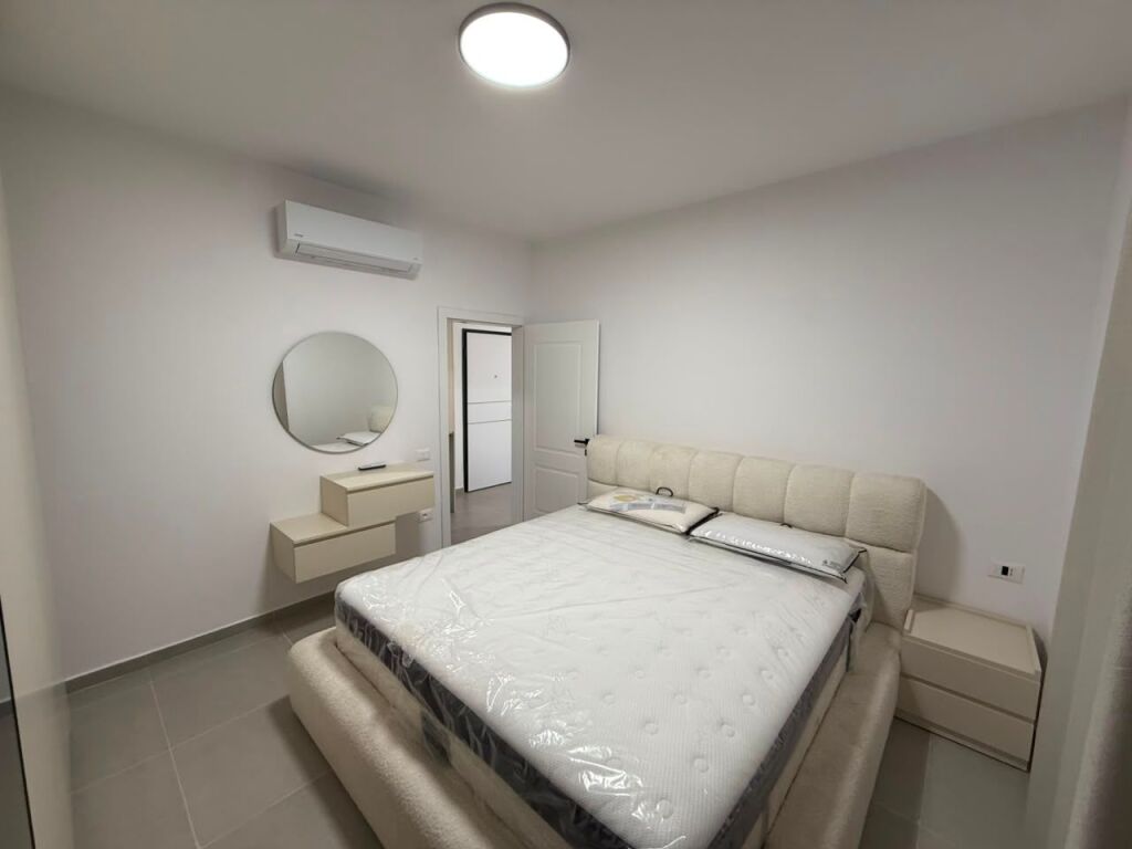 📣 VENDESI SUPER Appartamento 1+1 📍 Via “Jordan Misja”, Vicino al Complesso Ndregjoni ✨💶 Prezzo 145.000 Euro (Non Trattabile)