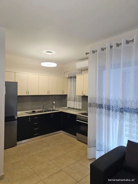 Appartamento In Affitto 2+1 A 5 Maj (ID B2201986) Tirana