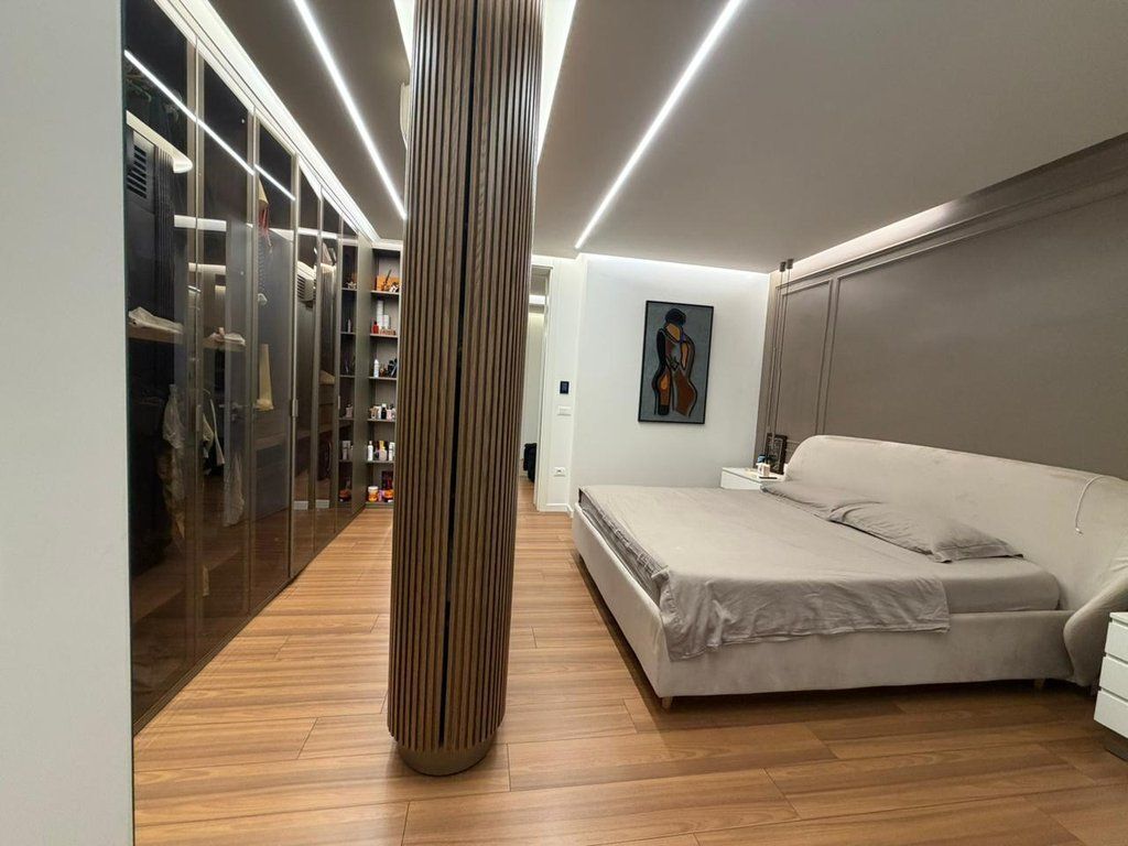For sale, Apartment 2+1+2, Kavaja Street, Tirana