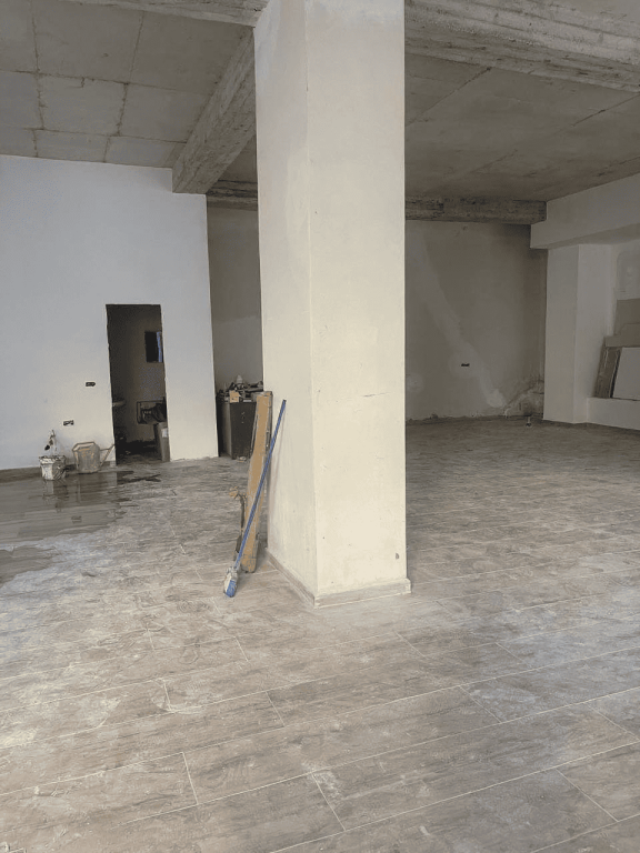 Affitto | Ambjent Biznesi | Materniteti i Ri | 1500 €/mese