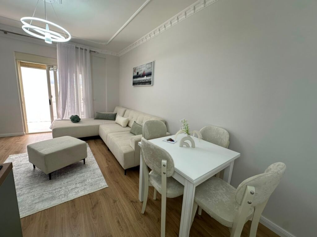 🏡 Shitet Apartament 1+1 në Golem – Pranë Grand VM Residence | Vetëm 250 m nga Deti