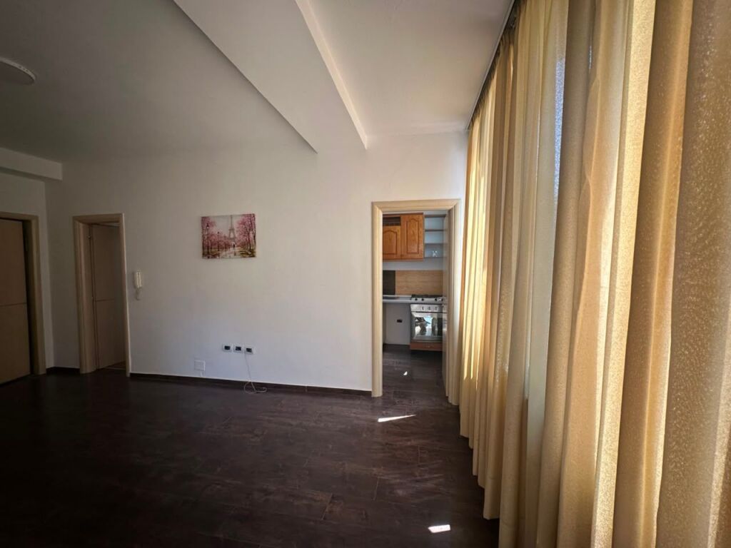 SHITET APARTAMENT 1+1 tek ISH BLLOKU