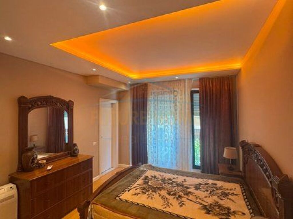 Qera, Apartament 3+1+2 , Rruga Sadik Petrela, Tirane